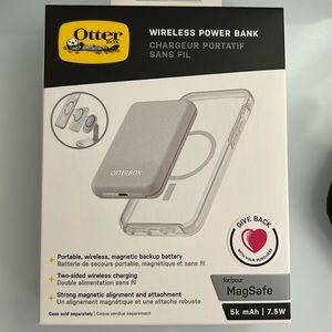 New Otter Box Wireless Power Bank.